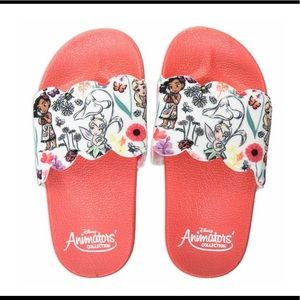 Disney Store Girls Size 11/12 Shoes